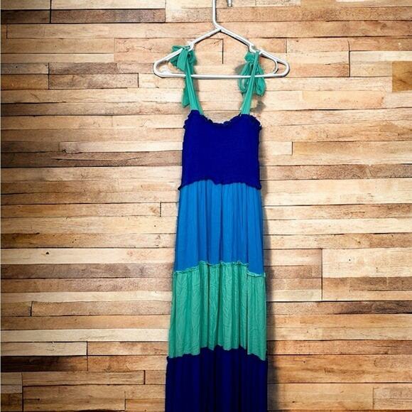 BeBop Women’s XS Blue Color Block Spaghetti Strap Maxi Dress NWT Boho - Picture 2 of 7
